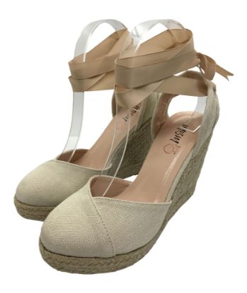 Picture of MBM Strawberry Dagma Women’s Sandal (Beige) Closed Toe High Heel Fashionable 5” Platform Wedge Espadrille Sandal Made of Jute with Soft Ankle-Tie Strap for Outdoor Use