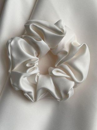 Picture of JH Silk Scrunchies Ivory