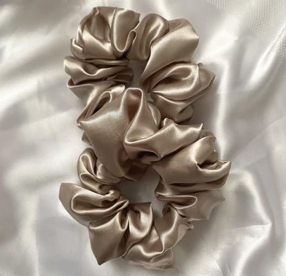 Picture of JH Silk Scrunchies Creamy