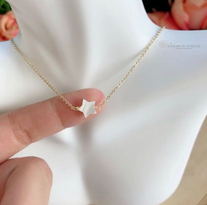 Picture of Tiny star necklace